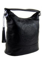 Elegantni mensi crossbody kabelka do ruky i pres rameno cerna K-106-1